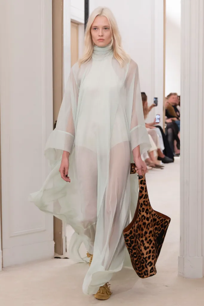 Alberta Ferretti 26SS 15